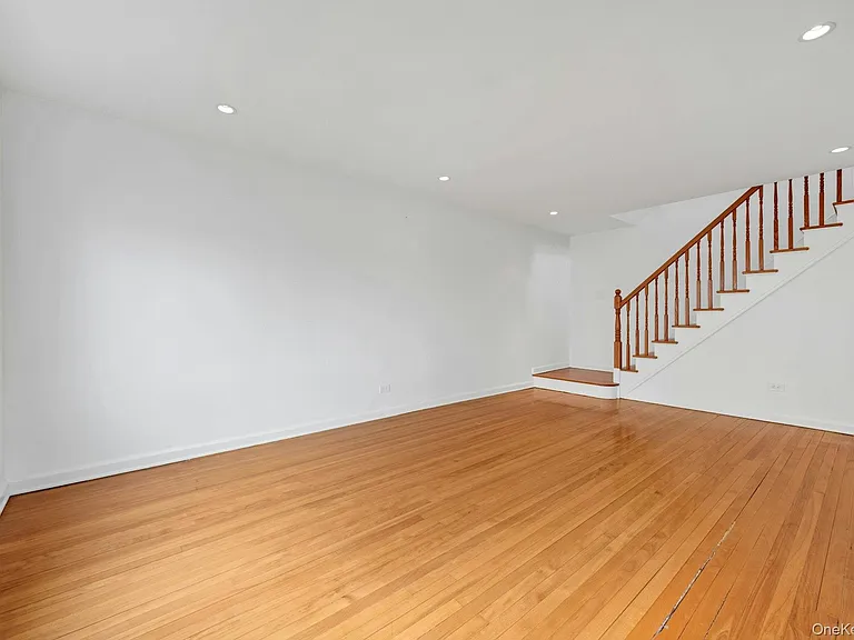184 Purchase St #12 — Photo 11
