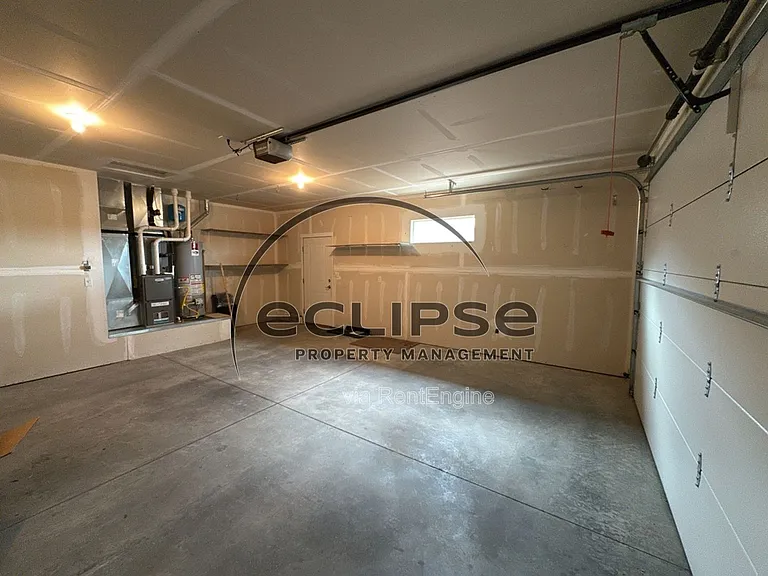 2921 Magnolia Ave — Photo 11