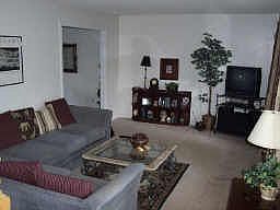 2nd image of 510 Bradley Ct