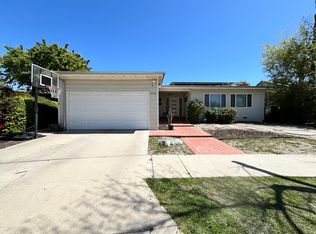 5942 Ostrom Ave, Encino, CA 91316