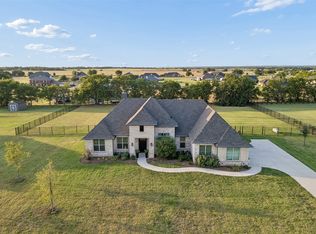 330 Waterview Dr, Gunter, TX 75058