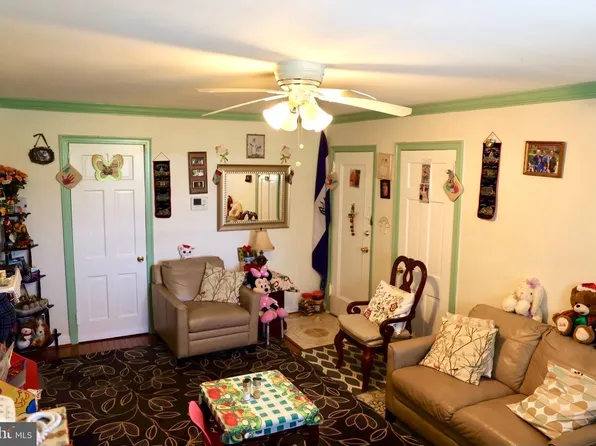 5204 3rd St NW APT 3, Washington, DC 20011