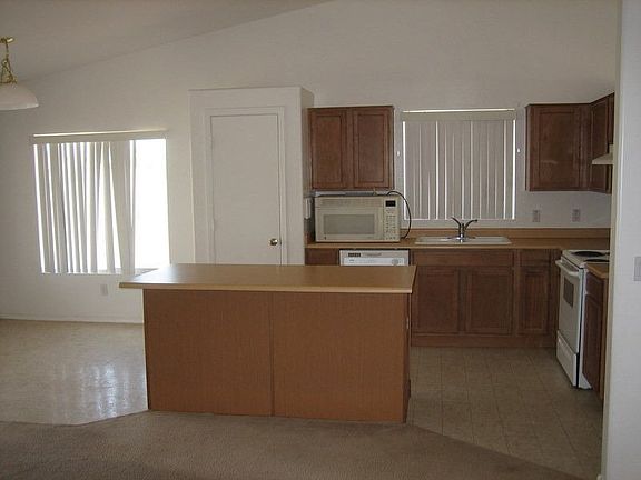 3rd image of 40638 N Burwick Way