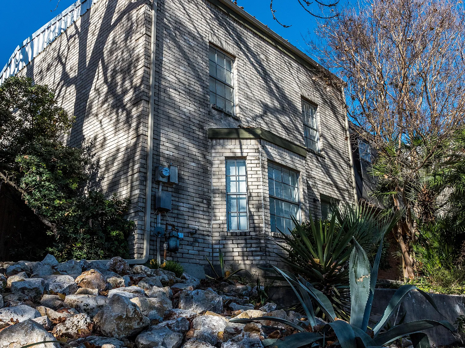 Hill Country Towne Homes — Photo 1