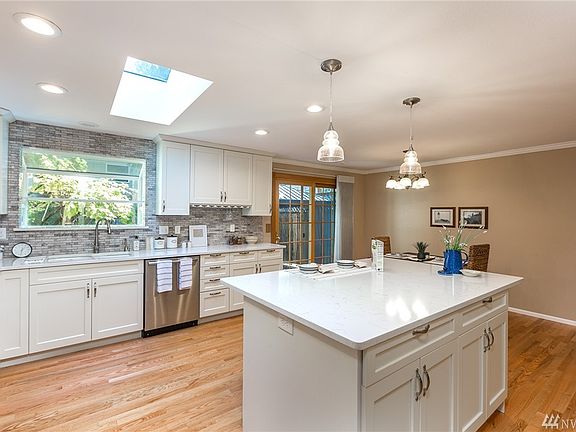 5th image of 5001 Bristonwood Dr W