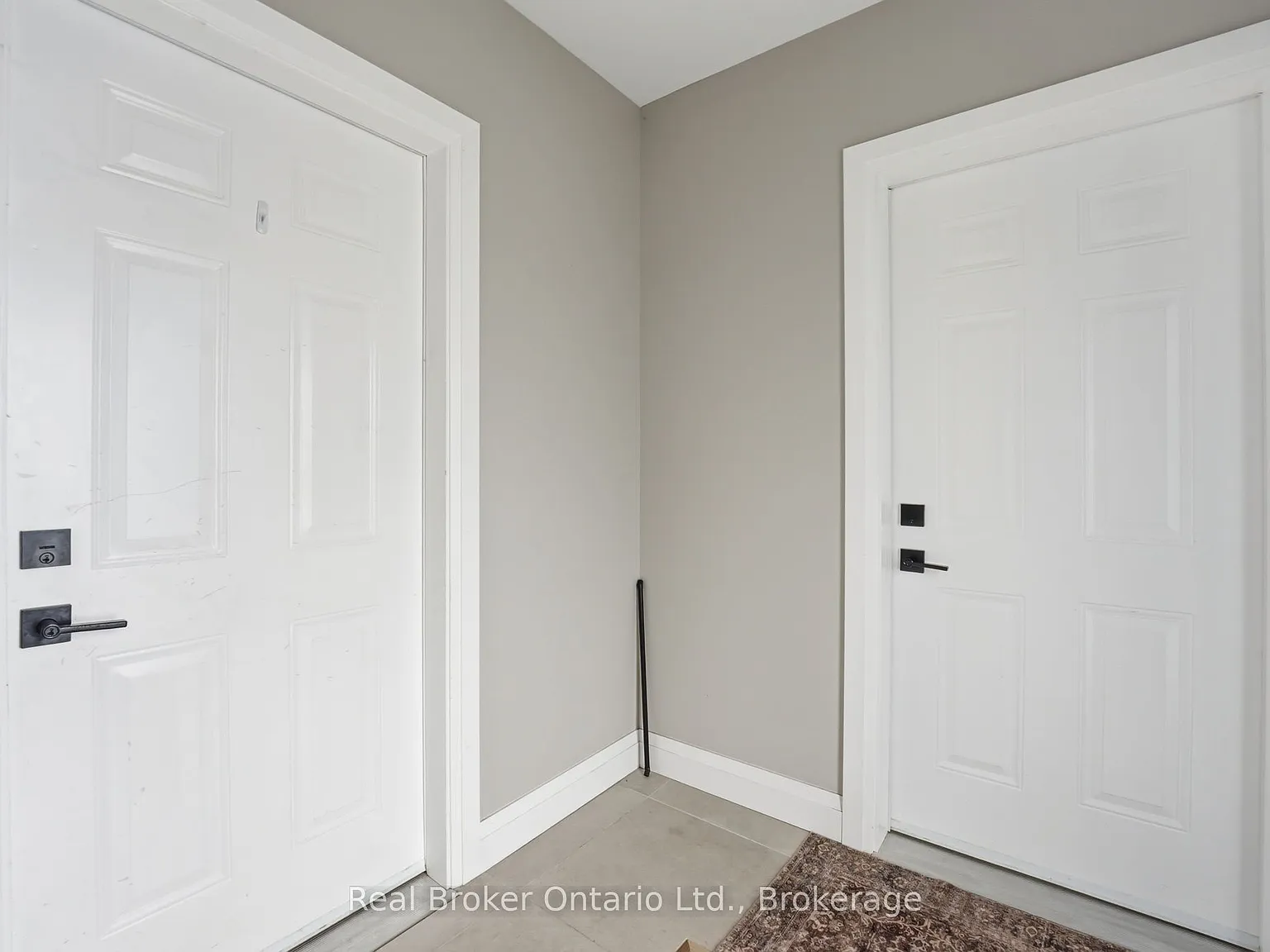 2 bed, $2,095 — Photo 4