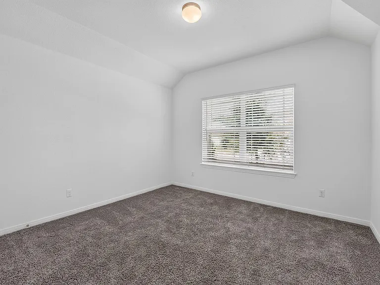 516 Panzano Dr — Photo 11