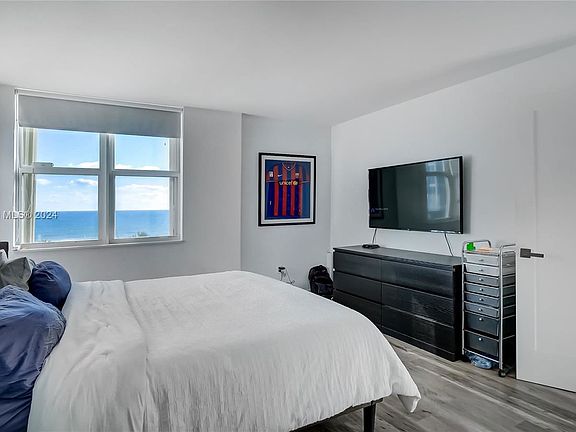 3rd image of 6450 Collins Ave