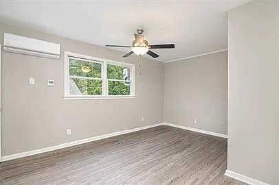 9631 Salem St — Photo 14