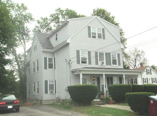 11 Pearl St, Middleboro, MA 02346
