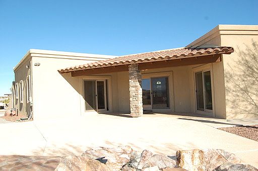 3rd image of 2342 Tee Pl