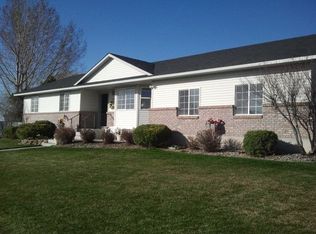 3060 E Backhand Dr, Ammon, ID 83406