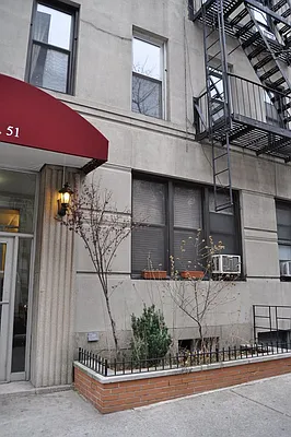 Rented by Sky Management | media 37