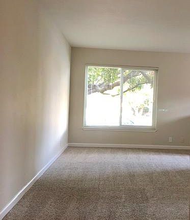 2nd image of 240 Di Salvo Ave APT 2