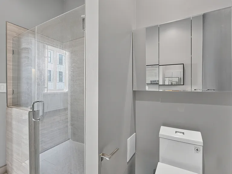 1001 Chestnut St #306E — Photo 18