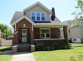 6772 Bartmer Ave, Saint Louis, MO 63130