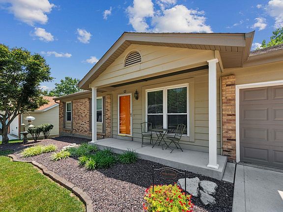 2nd image of 3016 Armona Dr