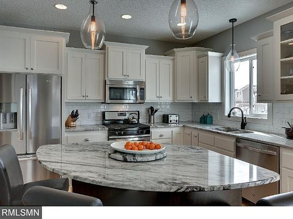 4th image of 4643 Lannon Ave