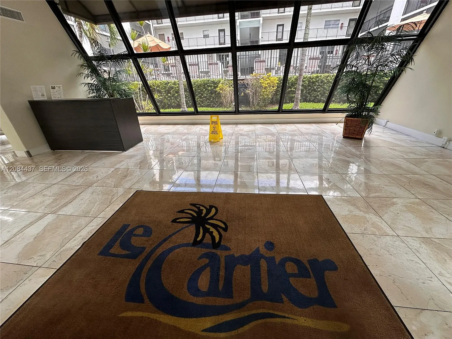 Le Cartier Condo — Photo 2