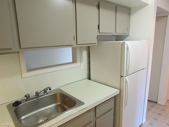 Kitchen (3)