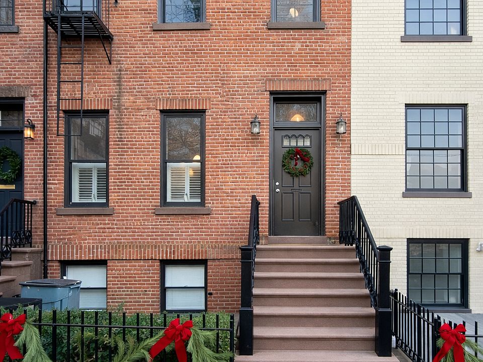 1st image of 167 York St APT 1