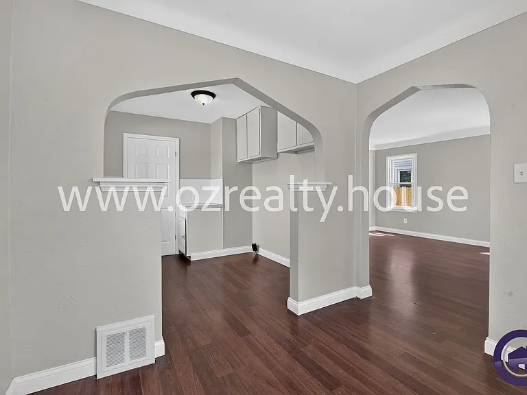 3434 Bellevue Rd — Photo 6
