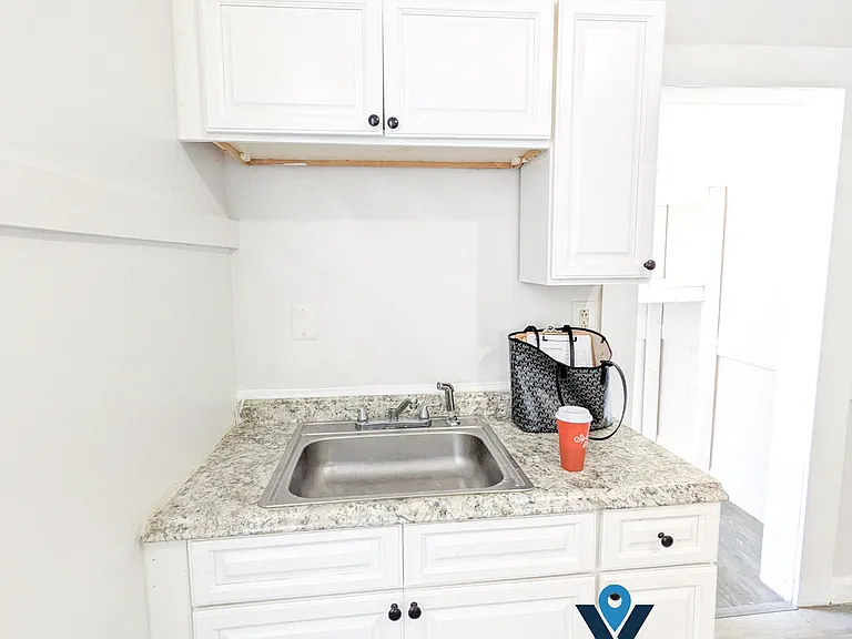 7 Worcester Pl #1 — Photo 4