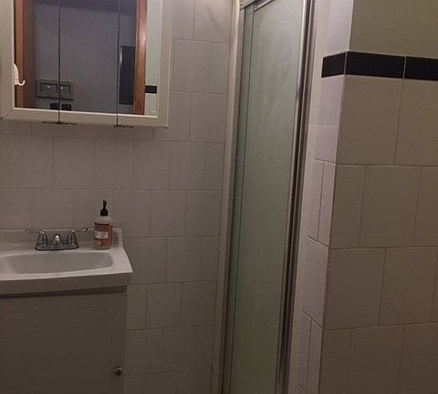 3rd image of 212 Driggs Ave #1LL