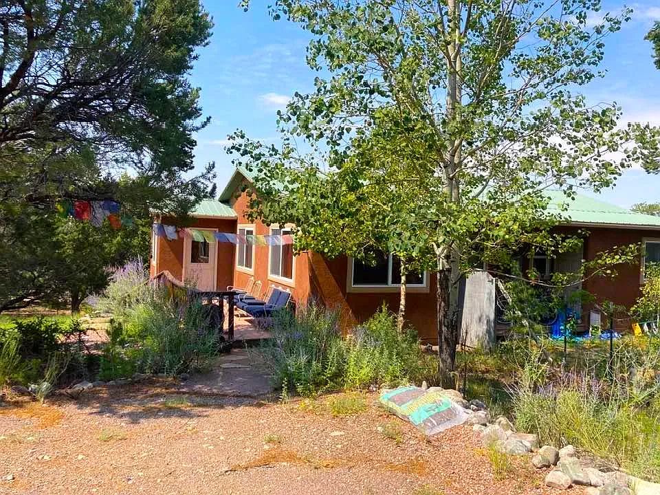 2 bed, 1200 sqft, $1,500 — Photo 4