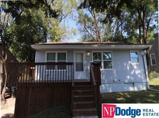 3832 Corby St, Omaha, NE 68111