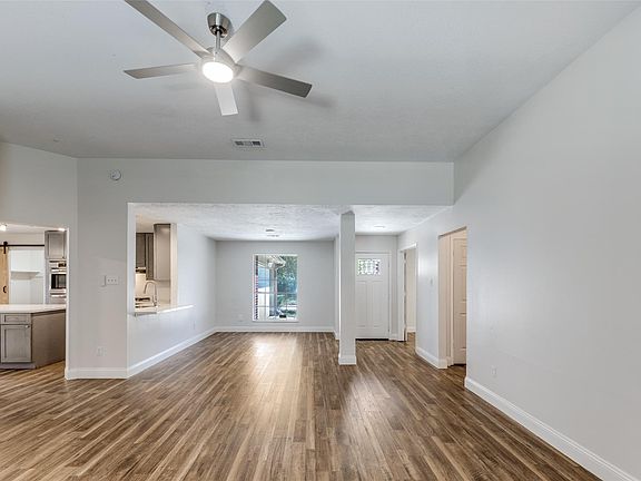 5th image of 31119 Copperleaf Dr