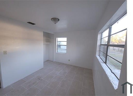3rd image of 2019 37th St S