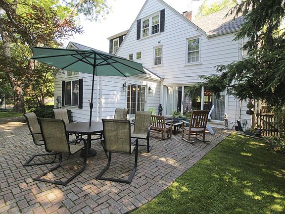PAVER PATIO