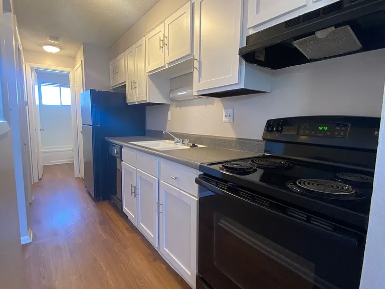Garden Center Apt. 62, 64 & 70 — Photo 46