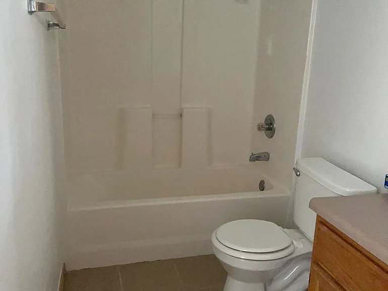 2805 Trailwood Dr — Photo 15