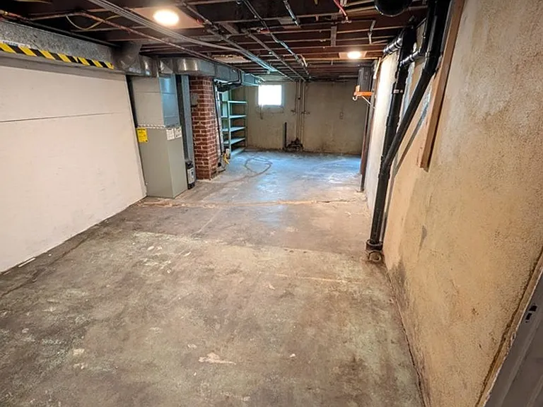 275 S 5th St #B — Photo 5