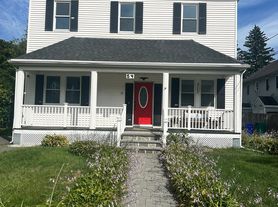 54 Hebron Ave, Attleboro, MA