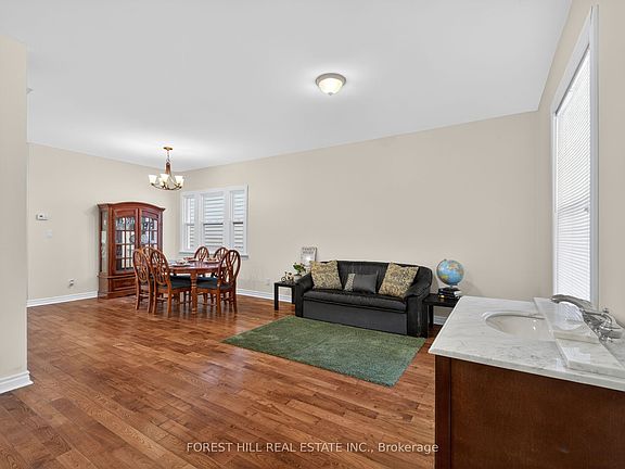 3rd image of 351 Woodfield Rd