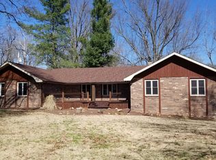 5908 S Hilltop Dr, Springfield, MO 65810