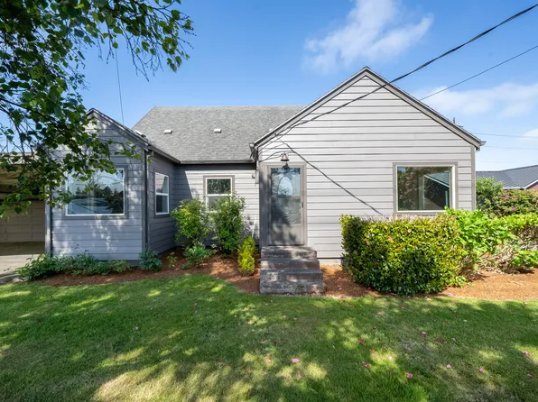 512 Evergreen Dr, Tillamook, OR 97141