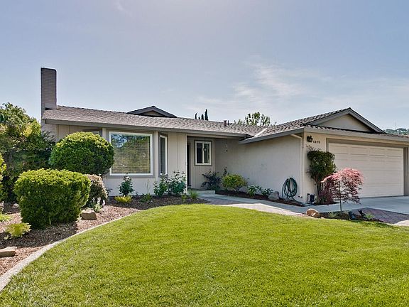 2nd image of 6270 Gunter Way