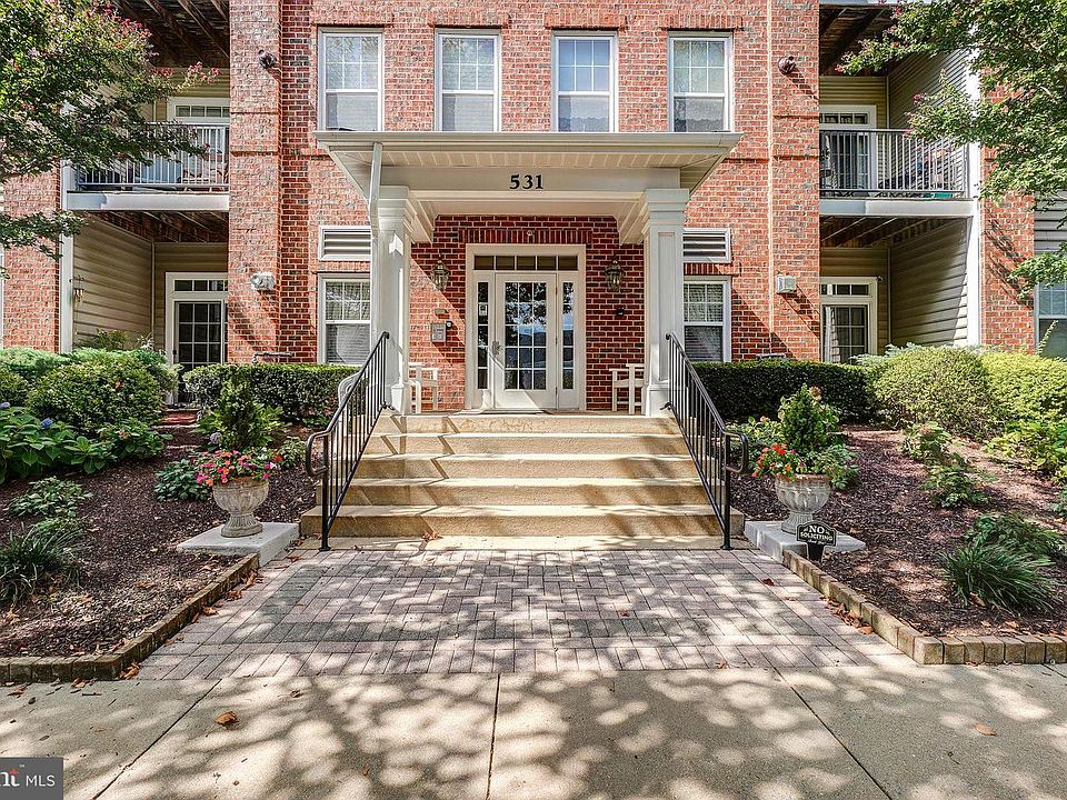 1st image of 531 Lawson Way APT 306