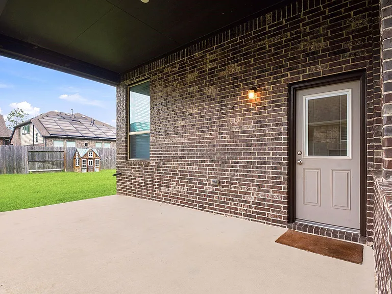 16875 Olympic National Dr — Photo 31