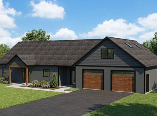 19 Samian Cir, Lincolnville, ME 04849