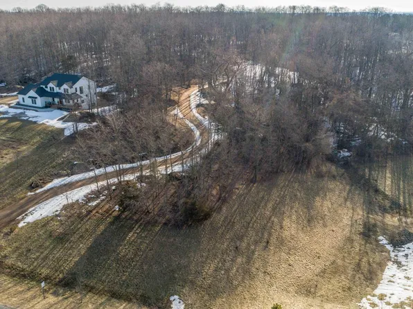 1345 39th St, Houlton, WI 54082