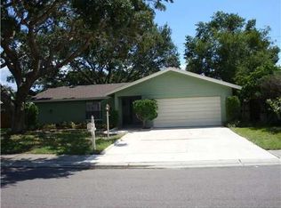 1104 Pelican Pl, Safety Harbor, FL 34695