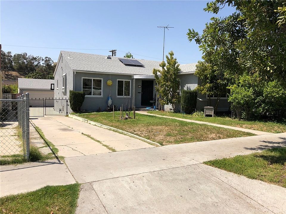 1st image of 2121 N Eastern Ave