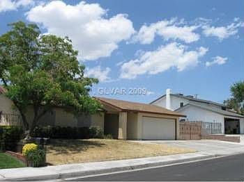 1st image of 630 Paloma Dr