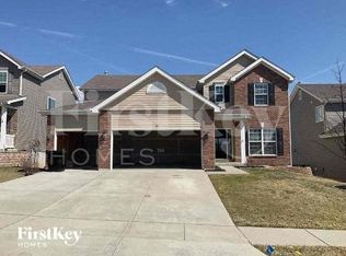 22 Stonewood Ct, Wentzville, MO 63385