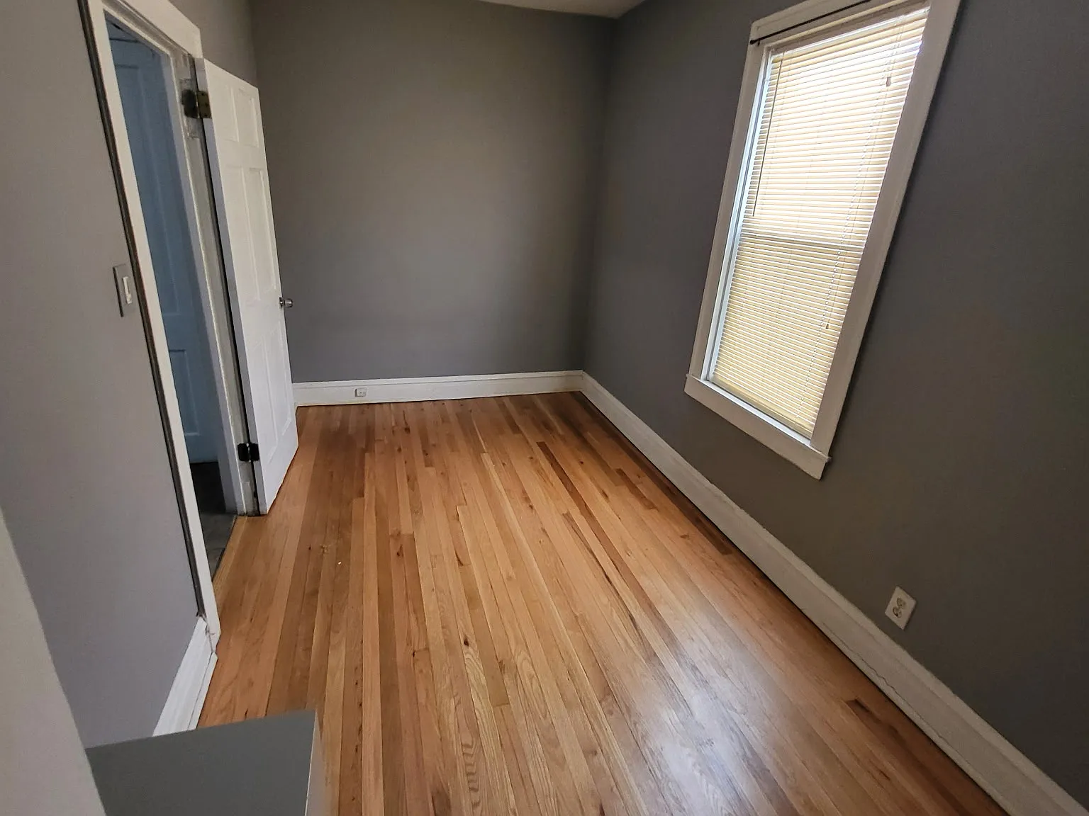 3 bed, 1250 sqft, $2,750 — Photo 4